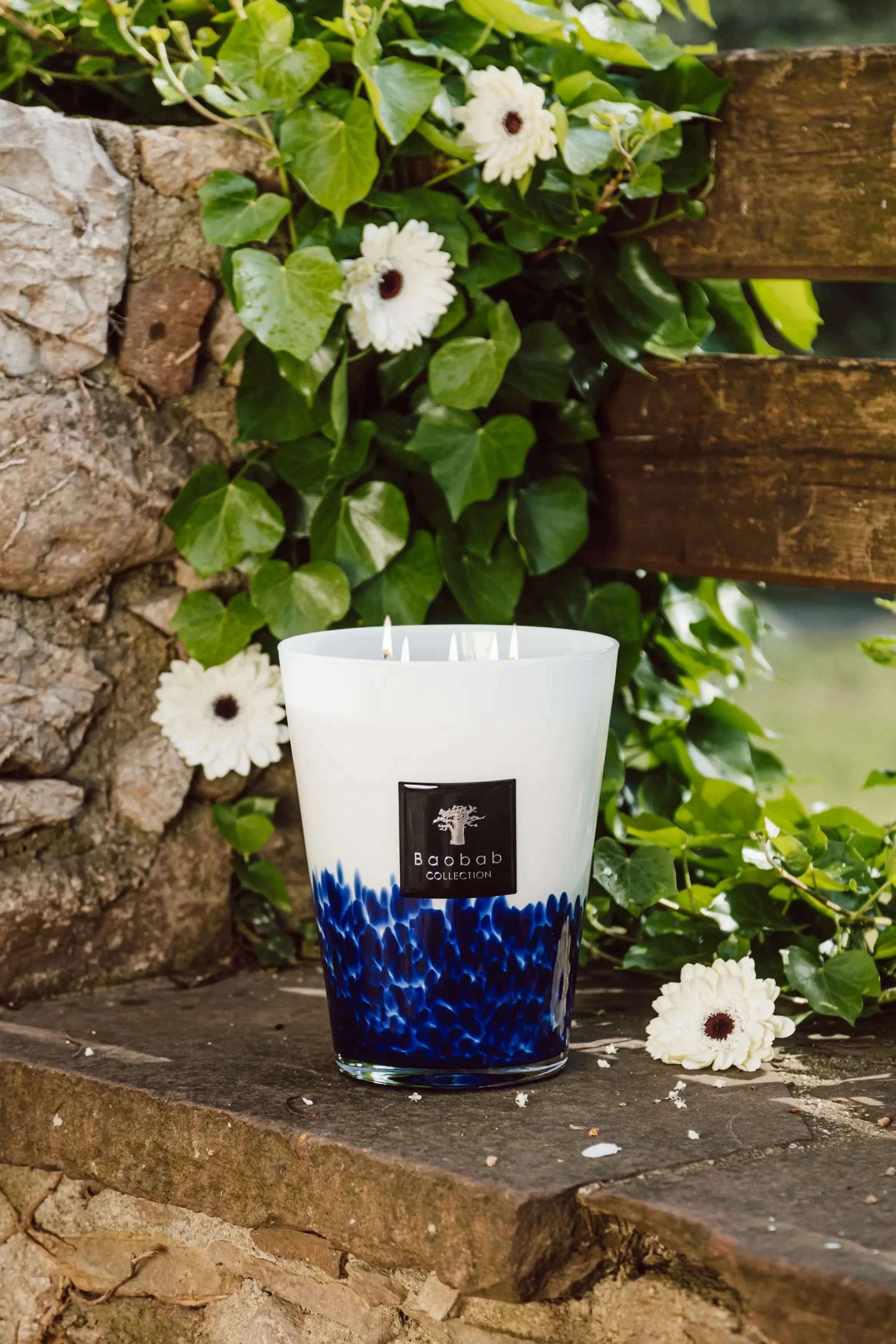 Baobab Collection Feathers Touareg Candle
